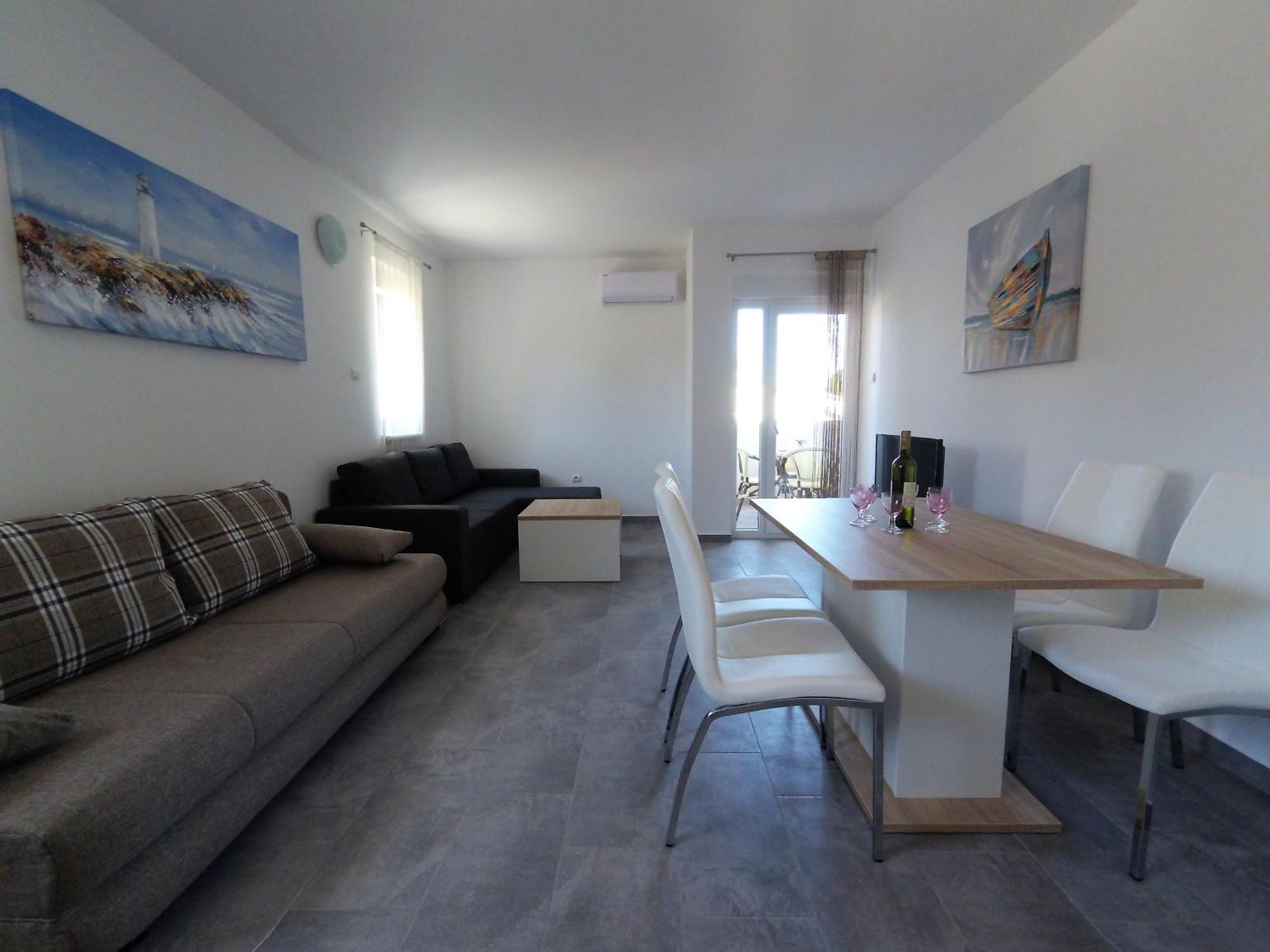 Summer Holiday Apartments Новаля Номер фото